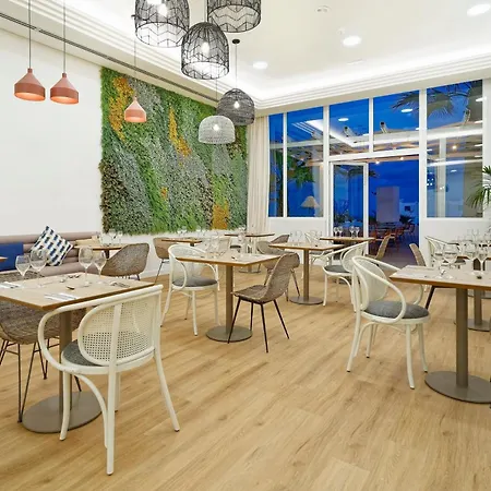 Deluxe Swim (adults Only) Apartamento