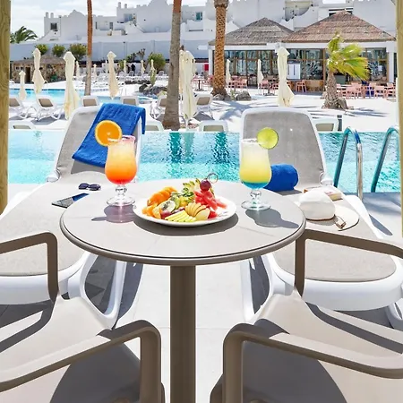 Deluxe Swim (adults Only) *